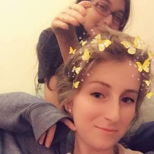 Meet your Posher, Camille